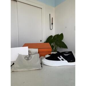 Men’s Hermes deep sneaker size 43.5 In Black Noir